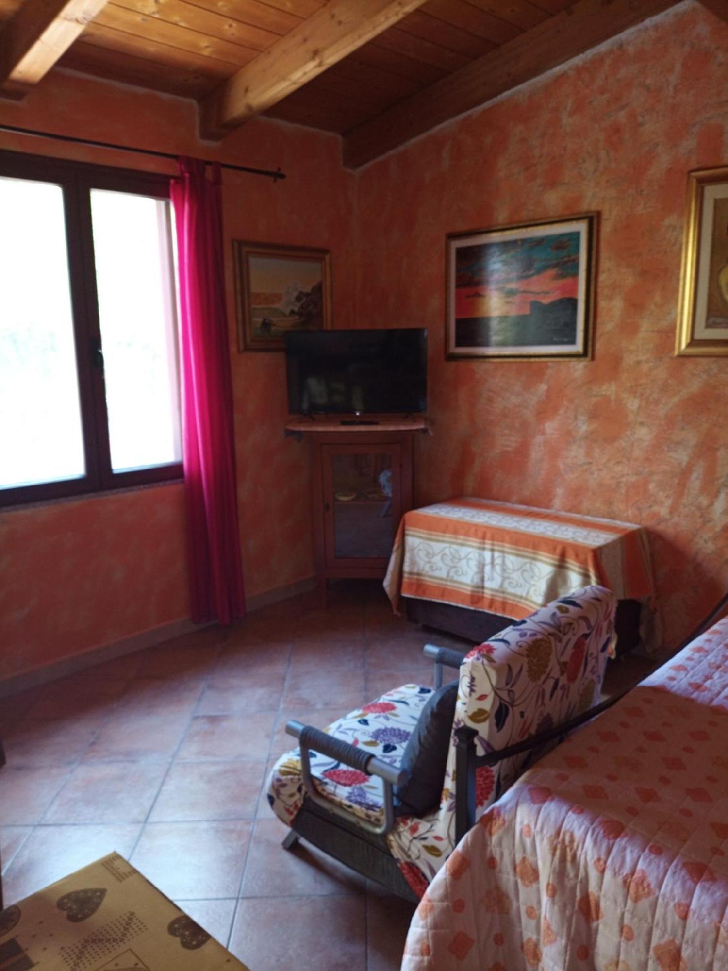 Appartamento Il Salice Casa Minnina Екстериор снимка